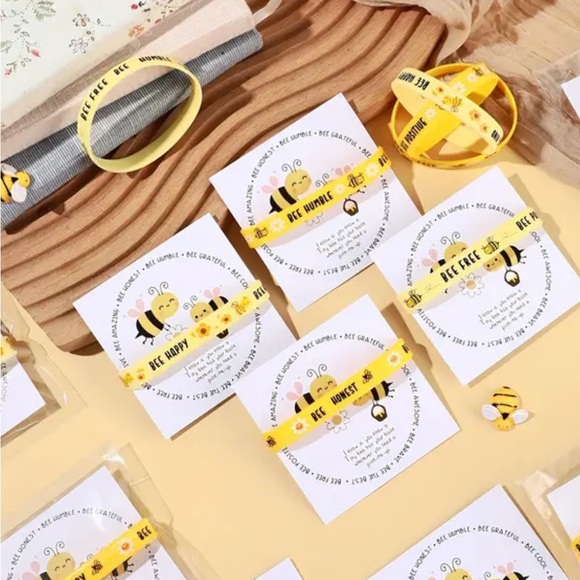 Bee-Themed Yellow Bracelets with inspirational card - Picture 2 of 2